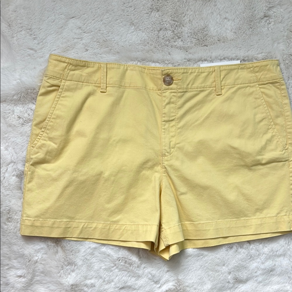 NWT loft pale, yellow twill shorts size 14